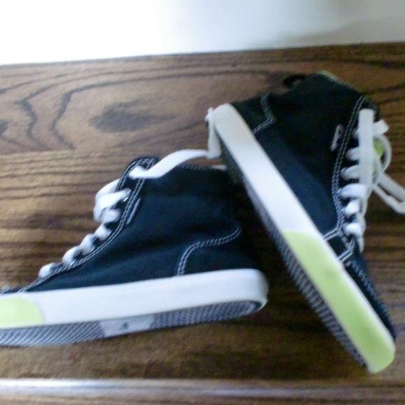 Clark's - Picture 8 of 8